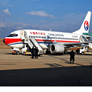 杭州萧山机场邮寄航空快运业稳步发展的原因是什么？